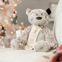 DEMDACO Giving Bear 16 Inches - Brown -Kids Toys Store GUEST 0f5adbcd abdc 404f af53 0c66e7ec55d2