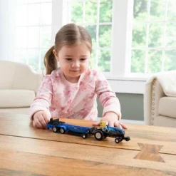 1/64 New Holland "Midnight Blue" Pulling Tractor With Pulling Sled, 37940-2 -Kids Toys Store GUEST 1f7274f8 7ead 4392 b38f 45d1eb94b3ff