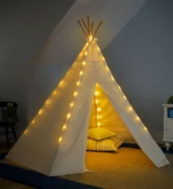 HearthSong 7Õ Cotton Canvas And Wooden Pole Indoor/Outdoor Family Tent With 7Õ Battery-Operated Tent Lights