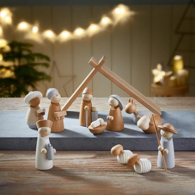 HABA Nativity Scene 12-Piece Set (Made In Germany) 8 HABA Nativity Scene 12-Piece Set (Made In Germany) - Image 6