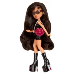 Bratz X Kylie Jenner Day Fashion Doll With Accessories And Poster -Kids Toys Store GUEST cea0fda3 daf5 4271 8e23 d764115c9a9b