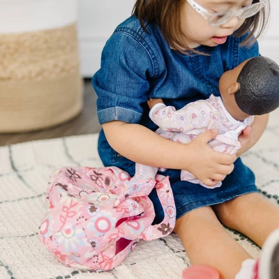 Melissa & Doug Mine To Love Doll Diaper Changing Set With Bag, Wipes, Accessories (7pc) 7 Melissa & Doug Mine To Love Doll Diaper Changing Set With Bag, Wipes, Accessories (7pc) - Image 5